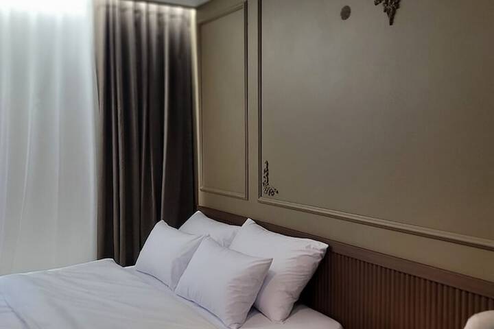 Room 17 of 25