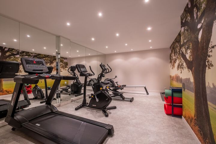 Health and Fitness 51 of 154