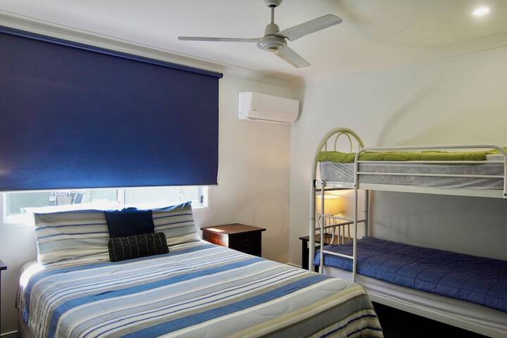 Room 5 of 36