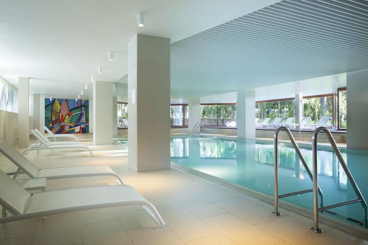 Pool 45 of 86