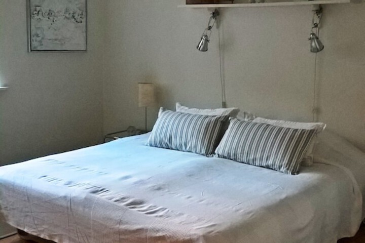 Room 3 of 23