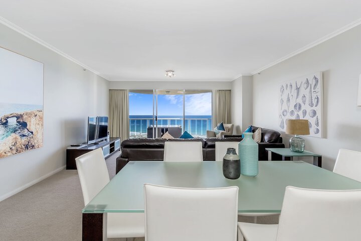 Room 42 of 118