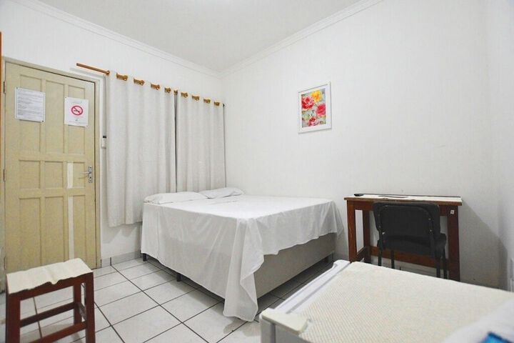 Room 4 of 34