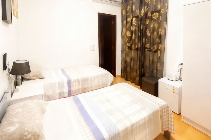 Room 36 of 112