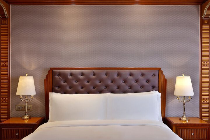 Room 19 of 110