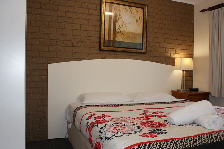 Room 69 of 116