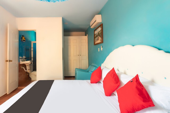 Room 4 of 50