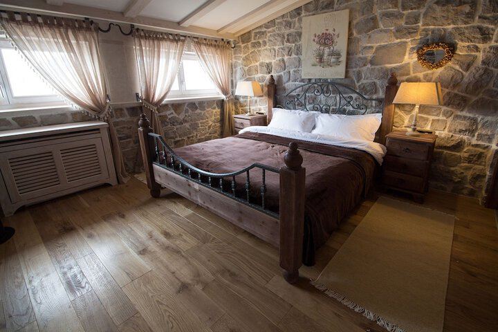 Room 15 of 71