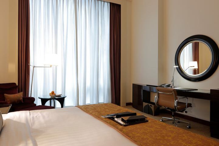 Room 17 of 89