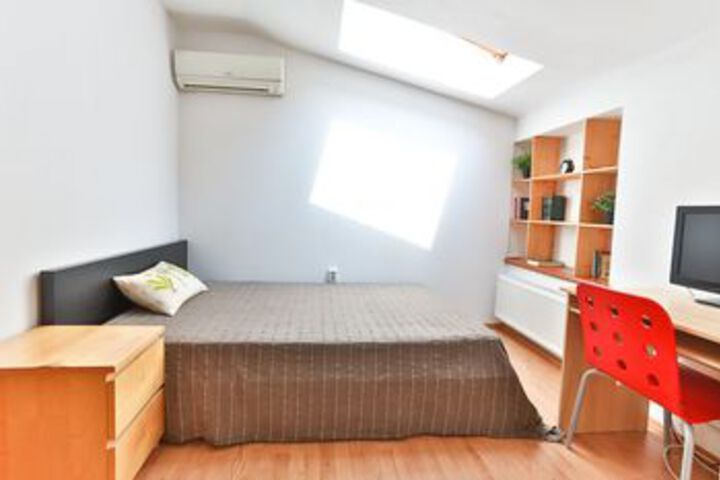 Room 20 of 48