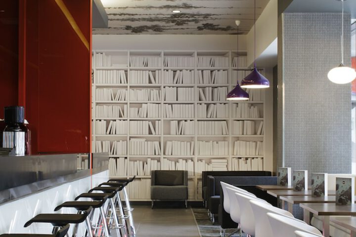 Dining Photos