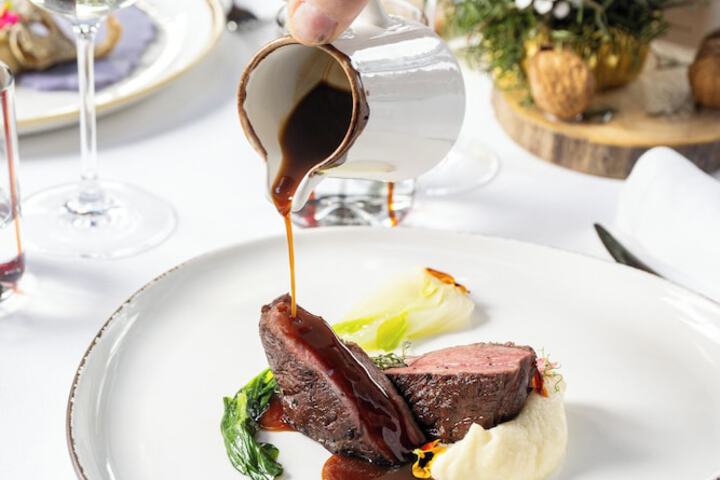 Dining 84 of 101