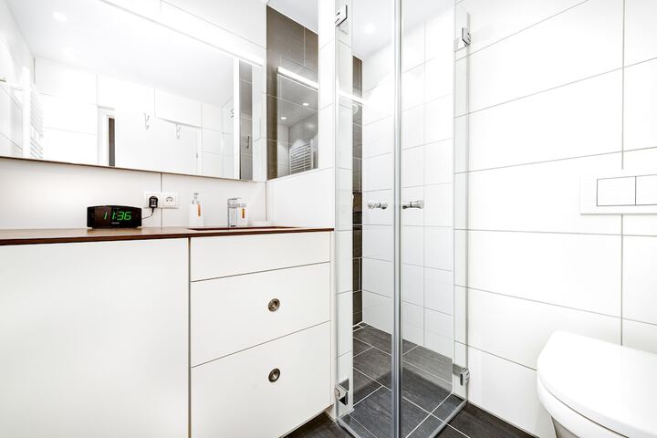 Room 42 of 71