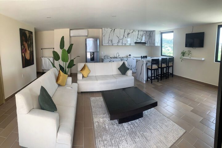 Room 32 of 91