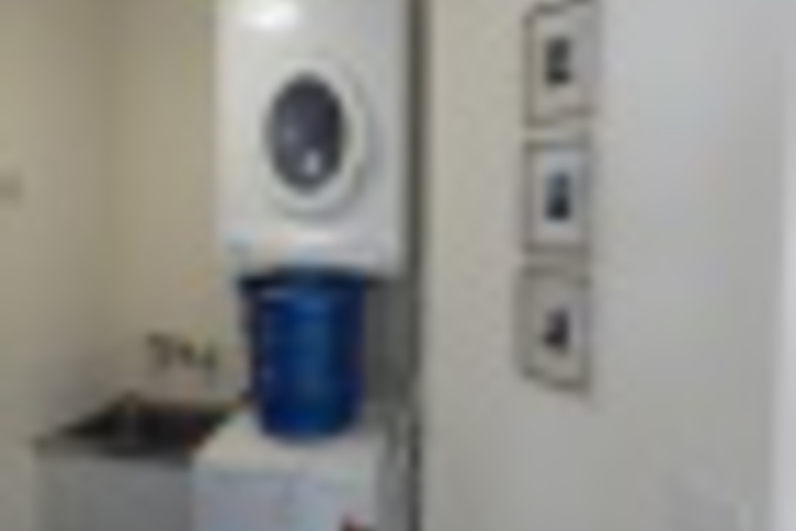 Room 51 of 560