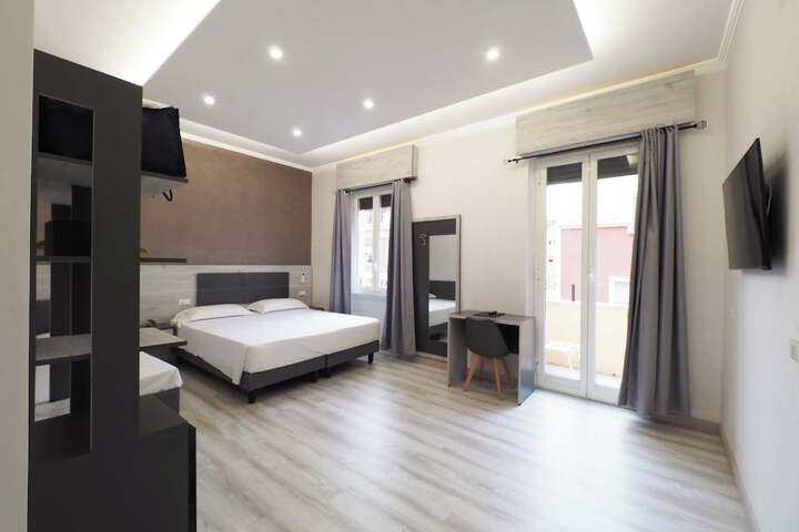 Room 48 of 114