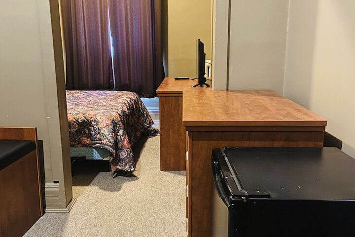 Room 3 of 4