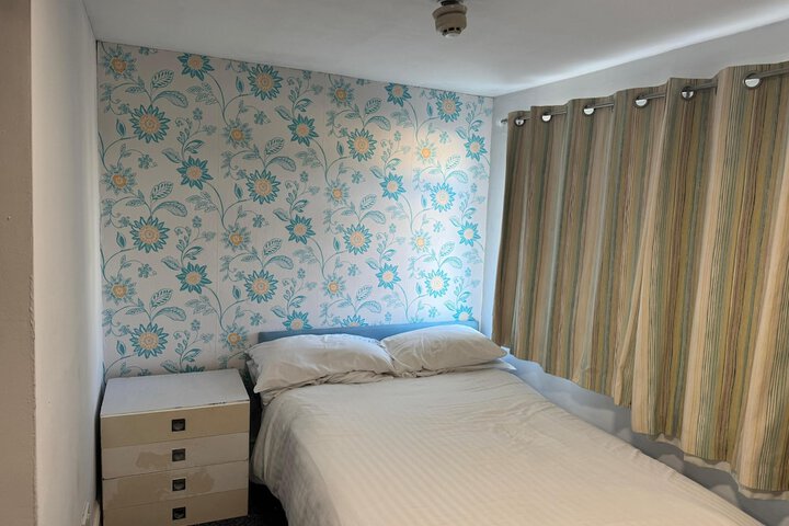 Room 43 of 156
