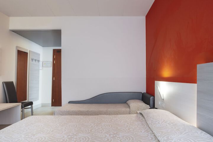 Room 15 of 59
