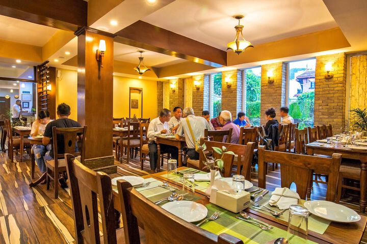 Dining 62 of 85