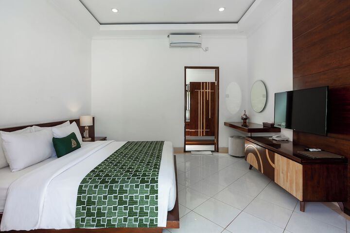 Room 28 of 123