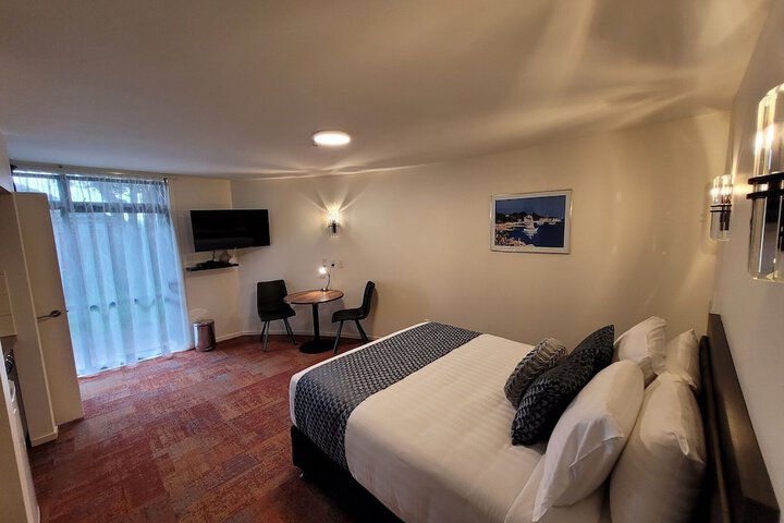 Room 7 of 59