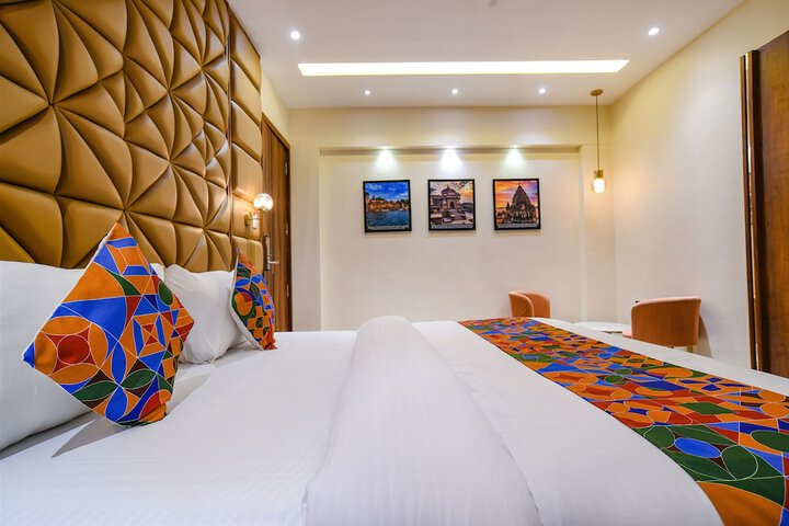 Room 19 of 33