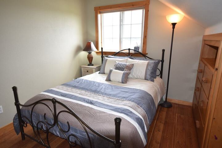 Room 4 of 19