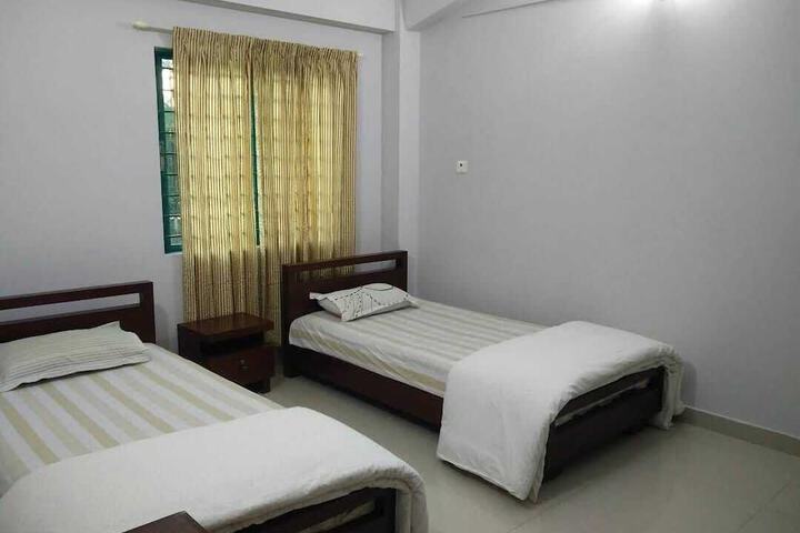 Room 6 of 64