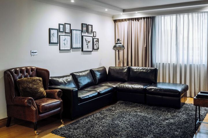 Room 11 of 42
