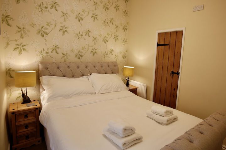 Room 12 of 62