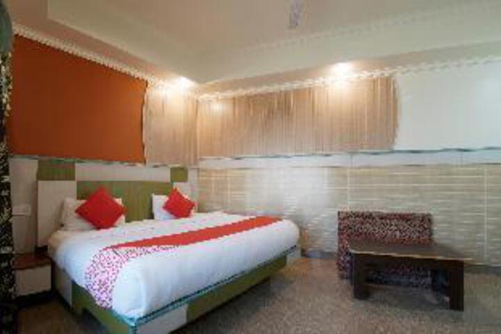 Room 18 of 22