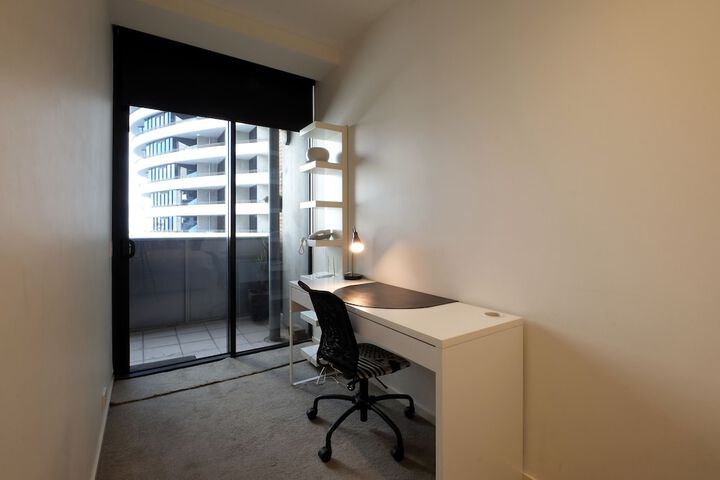 Room 6 of 59