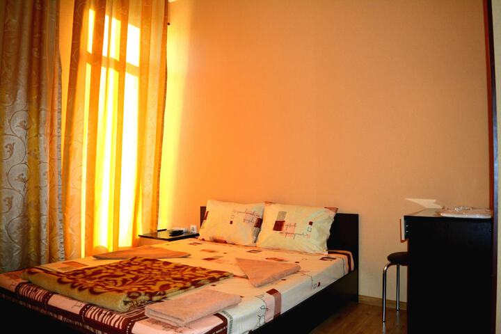Room 20 of 49
