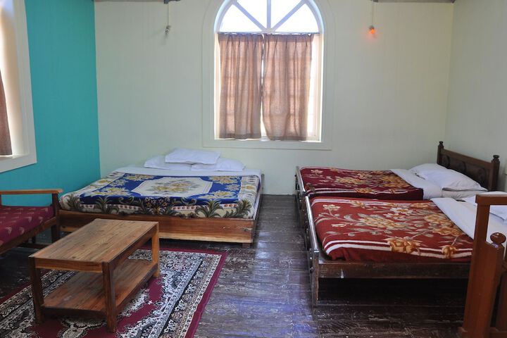 Room 22 of 122