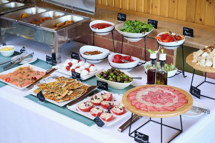 Dining 78 of 93