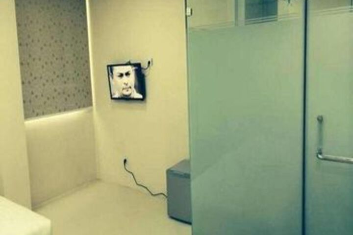 Room 3 of 23