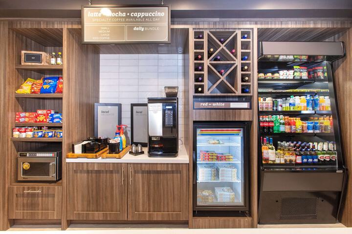 Snack bar