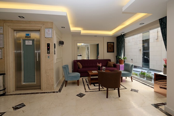 Lobby Photos