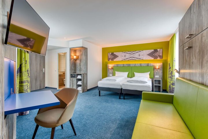 Room 21 of 59