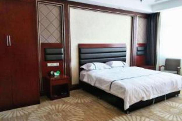 Room 7 of 7