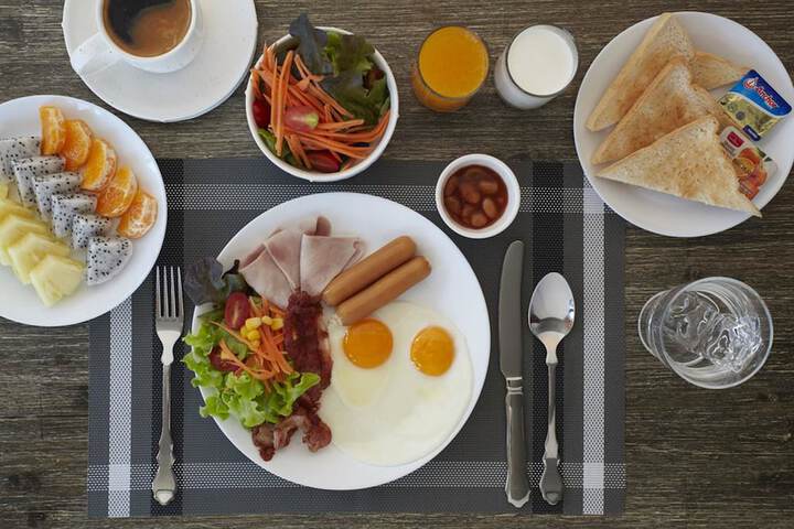 Dining Photos