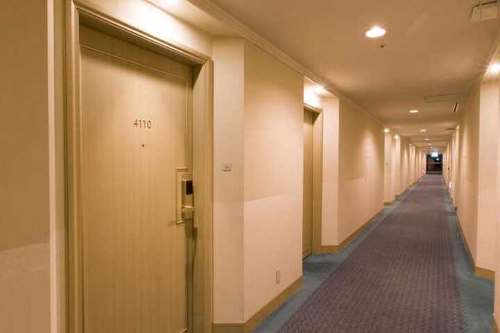 Ballroom/Hall 94 of 119