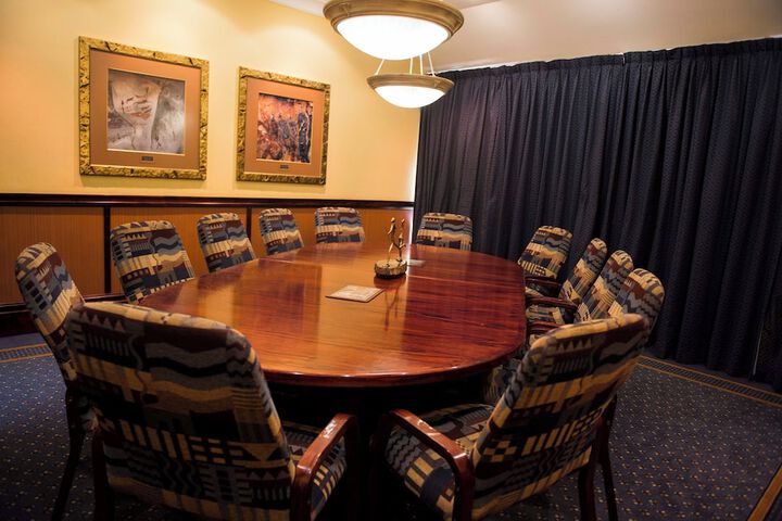 Business Center 67 of 73