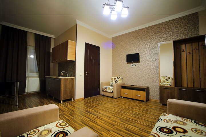 Room 6 of 39