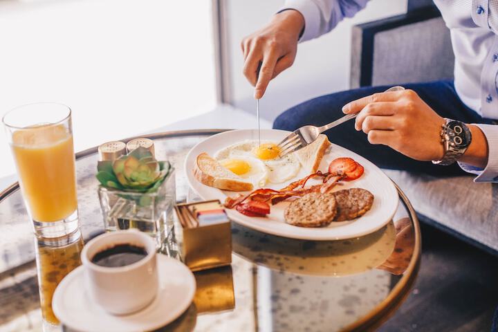 Breakfast meal