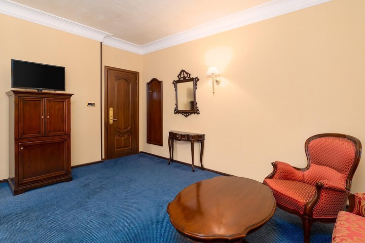 Room 62 of 159