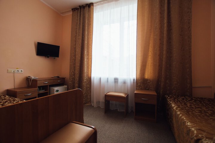 Room 8 of 52
