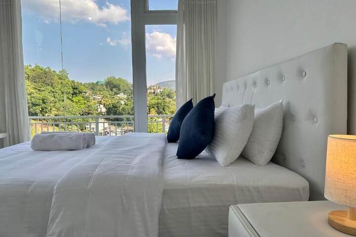 Room 5 of 27