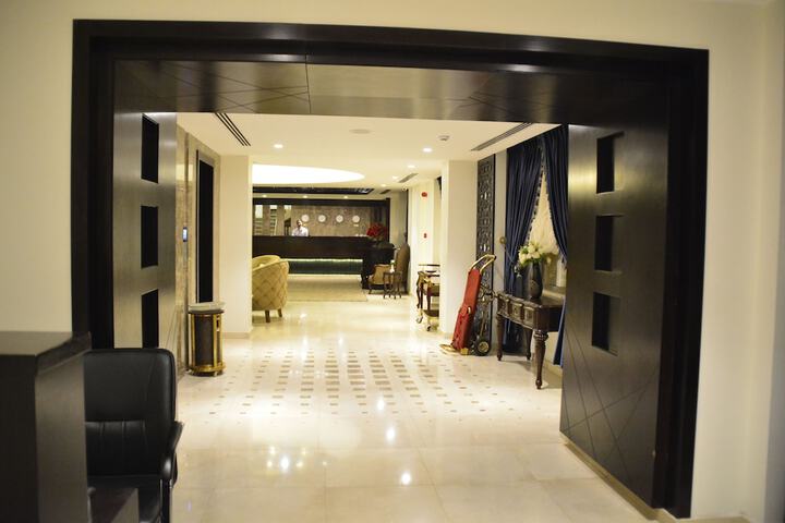 Hotel Interior 4 of 39
